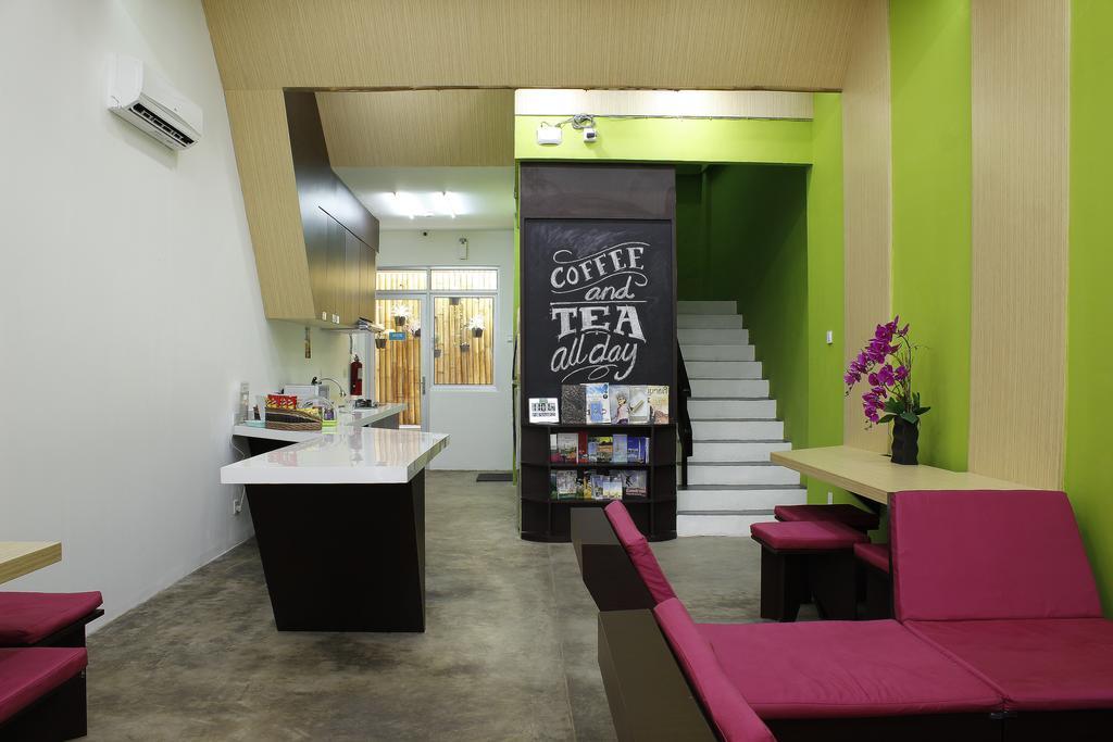Teduh Hostel Kota Tua Jakarta Luaran gambar
