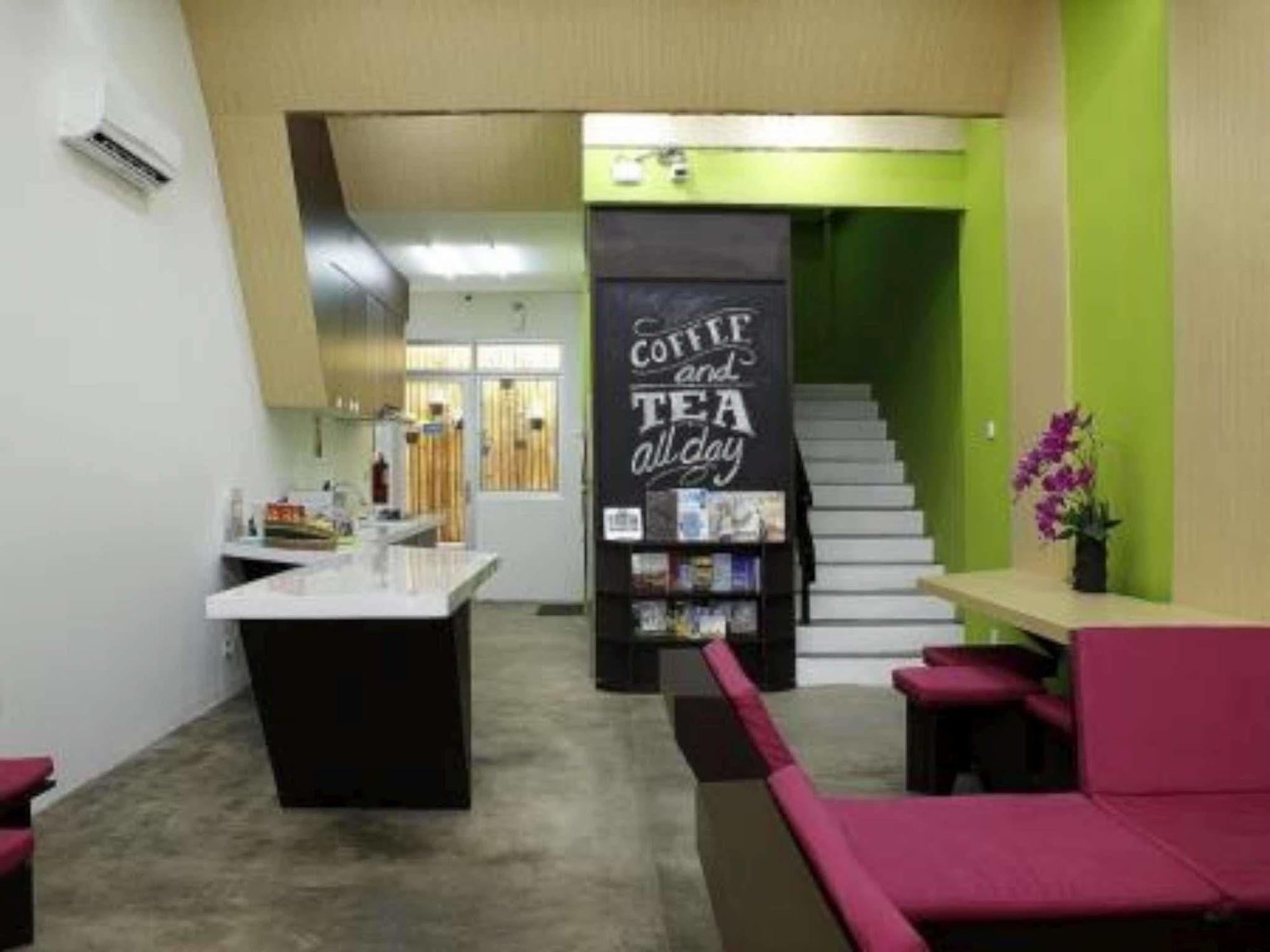 Teduh Hostel Kota Tua Jakarta Luaran gambar